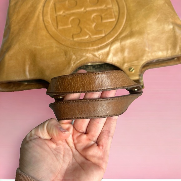 Tory Burch Bombe Tan Glazed Leather Handbag Zip Top Tote - Picture 4 of 9